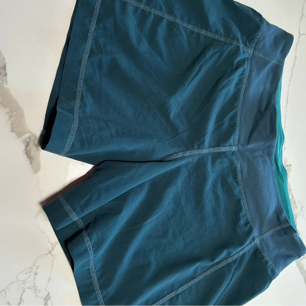 Lululemon Teal Women's Shorts